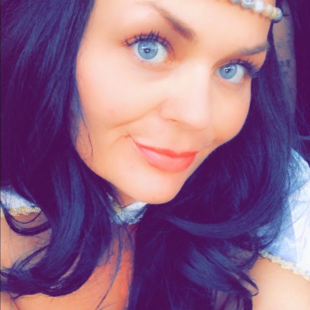 Meet your Posher, Shanda - Picture 7 of 16